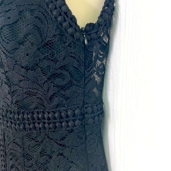 Forever 21 - Black Flat Lace Lined Deep V Neck Sleeveless Midi Dress Size Small - Picture 6 of 13